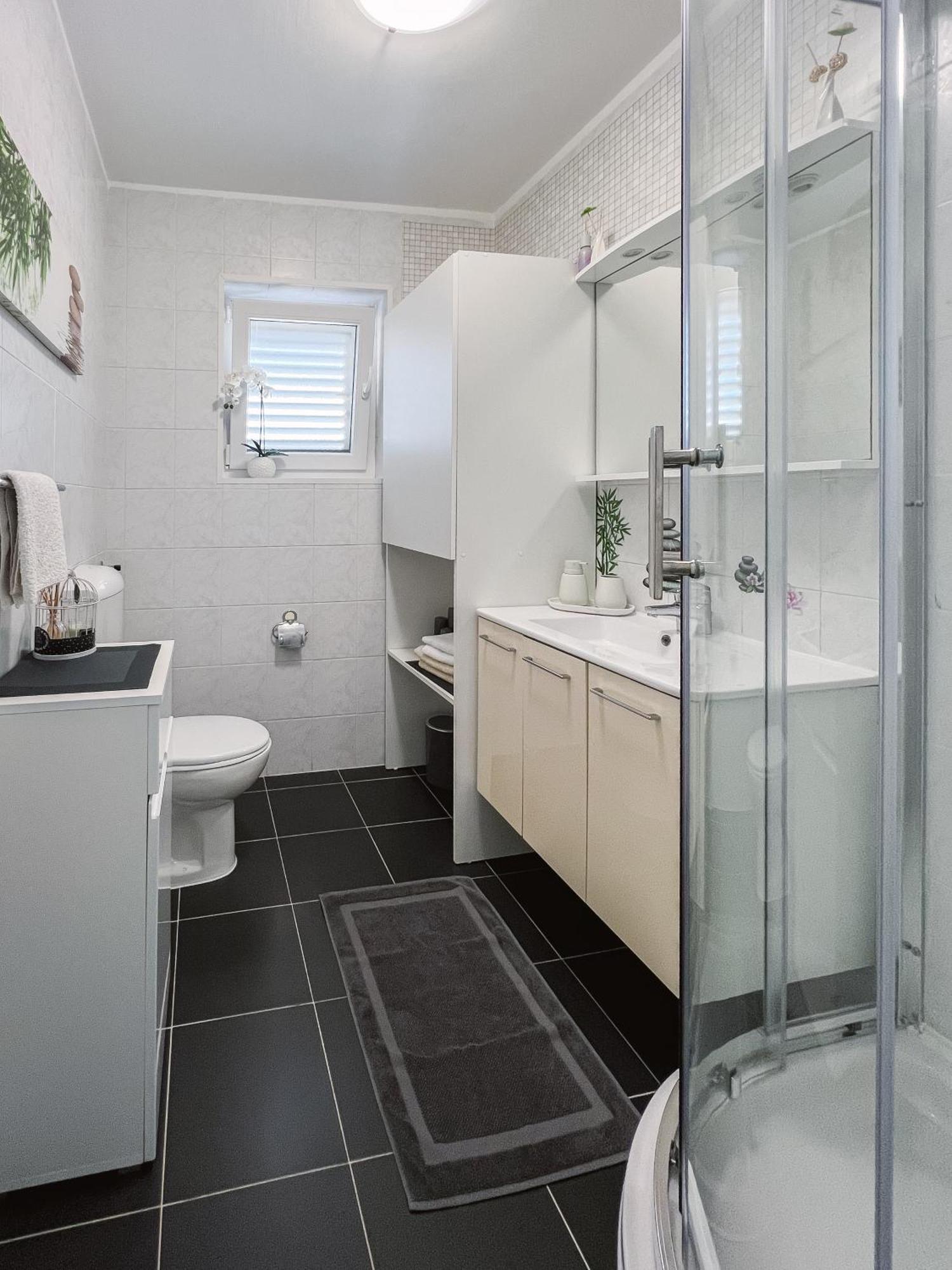 Modern Apartment In The Heart Of Njivice Bagian luar foto
